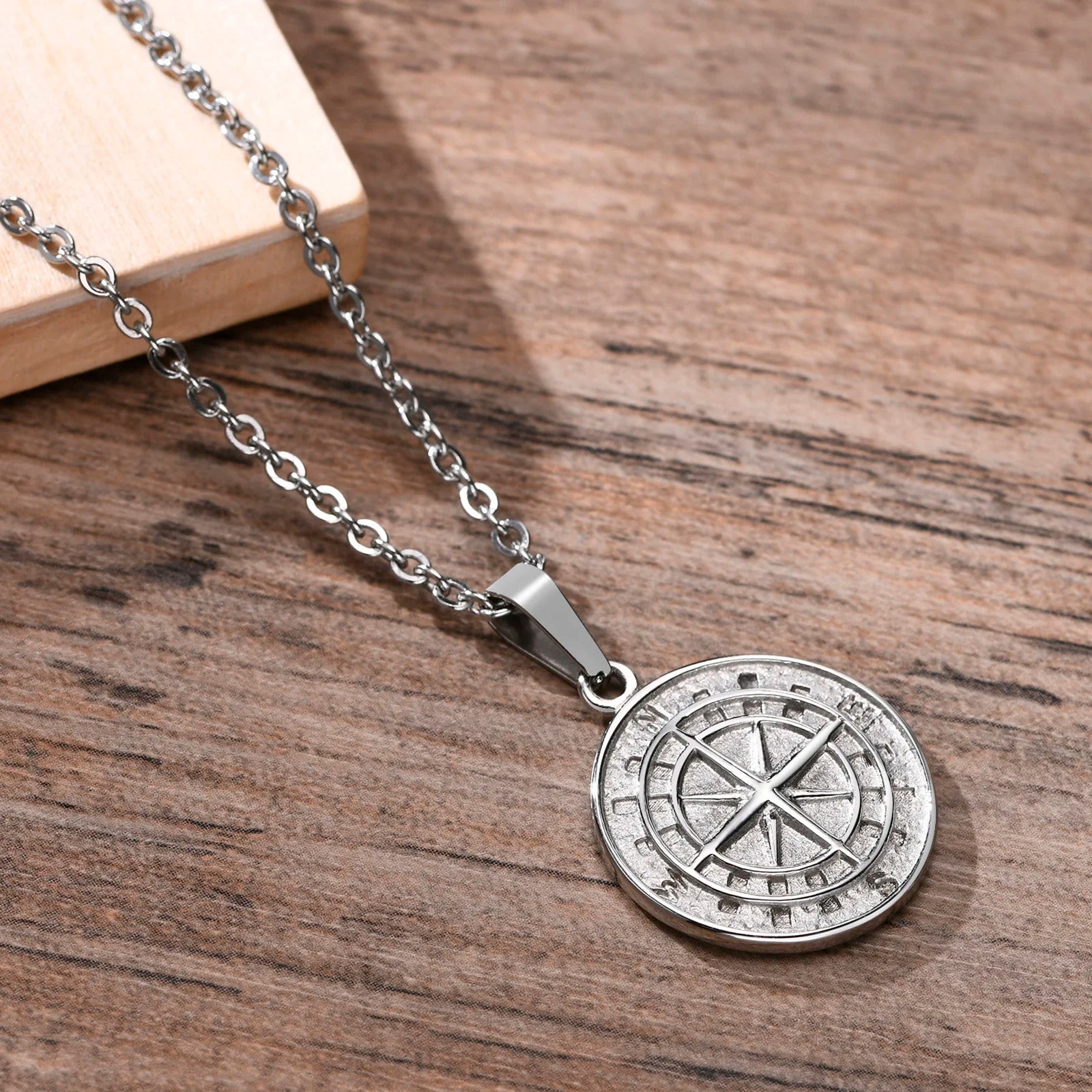 Vnox Men's Layered Compass Necklace